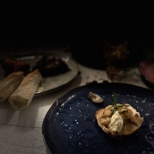 Nouvel An 2025 fire serveringer ud af huset Nouvel