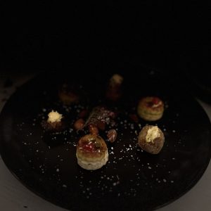 Nouvel An 2025 fire serveringer ud af huset